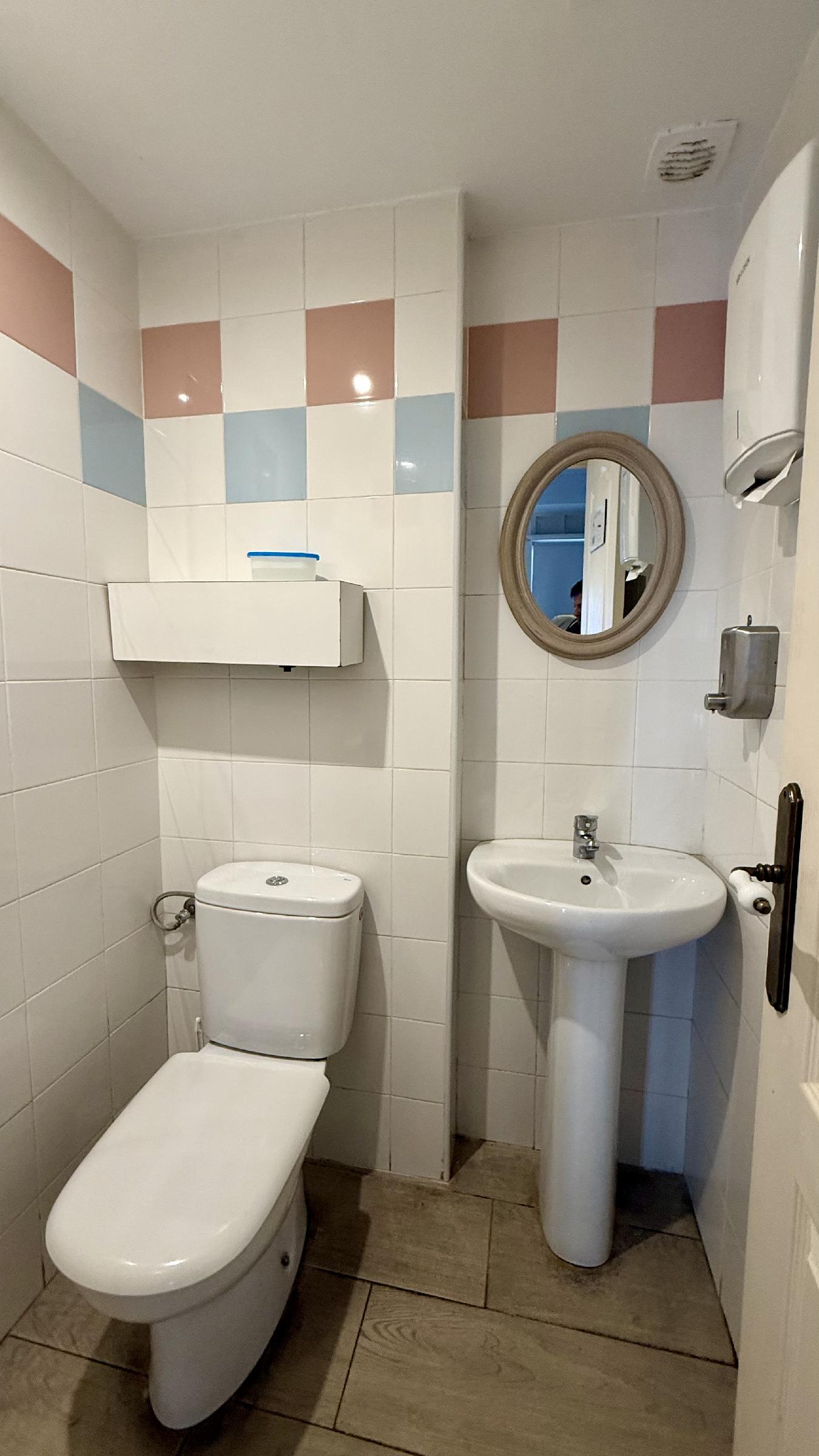Imagen 15 Local Comercial en alquiler en Portugalete / Avda. Abaro 28 - 30.