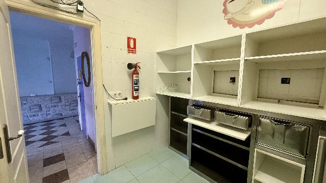 Imagen 12 Inmueble 303265 - Local Comercial en alquiler en Portugalete / Avda. Abaro 28 - 30.