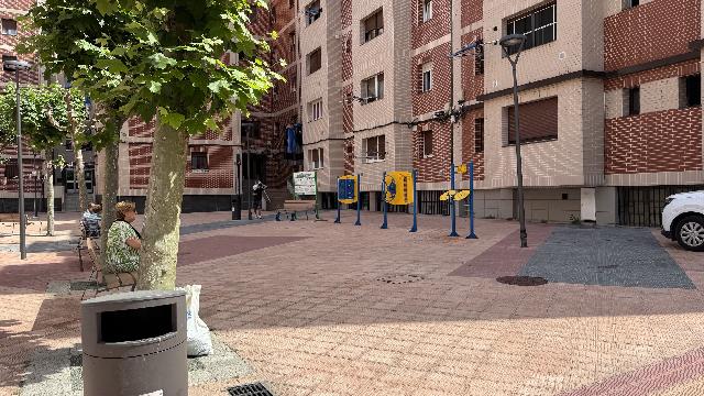 Imagen 14 Inmueble 303503 - Piso en venta en Barakaldo / Próximo Hospital Cruces.