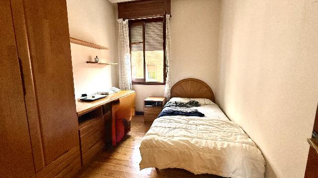 Imagen 12 Inmueble 304507 - Piso en venta en Barakaldo / Junto Centro Salud.