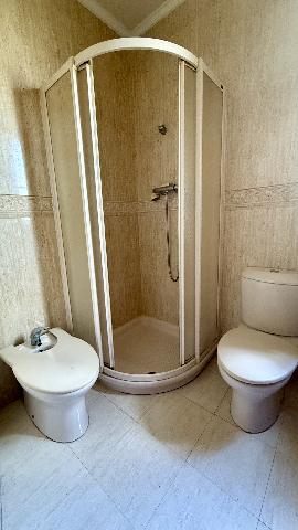 Imagen 19 Inmueble 304507 - Piso en venta en Barakaldo / Junto Centro Salud.