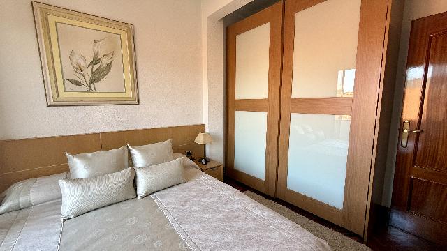 Imagen 14 Inmueble 305098 - Piso en venta en Barakaldo / Juntos Juntas Generales.