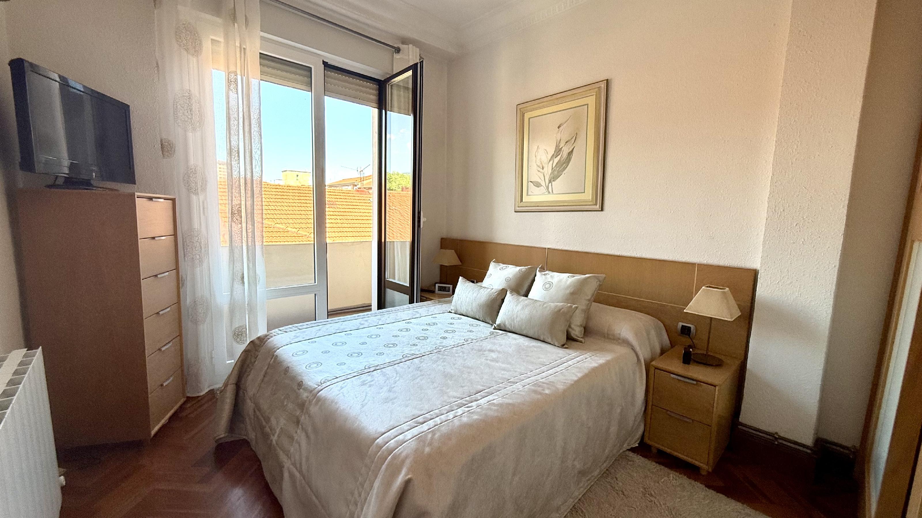 Imagen 15 Piso en venta en Barakaldo / Juntos Juntas Generales.