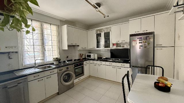 Imagen 8 Inmueble 305098 - Piso en venta en Barakaldo / Juntos Juntas Generales.