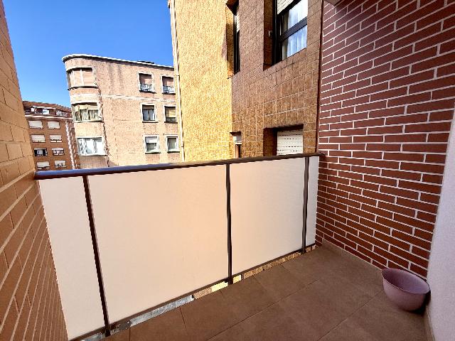 Imagen 6 Inmueble 306770 - Piso en venta en Barakaldo / Paseo Dolores Ibárruri