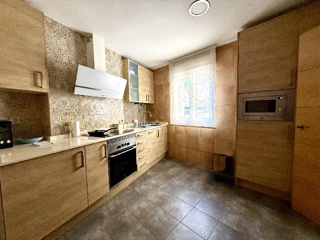 Imagen 12 Inmueble 306770 - Piso en venta en Barakaldo / Paseo Dolores Ibárruri