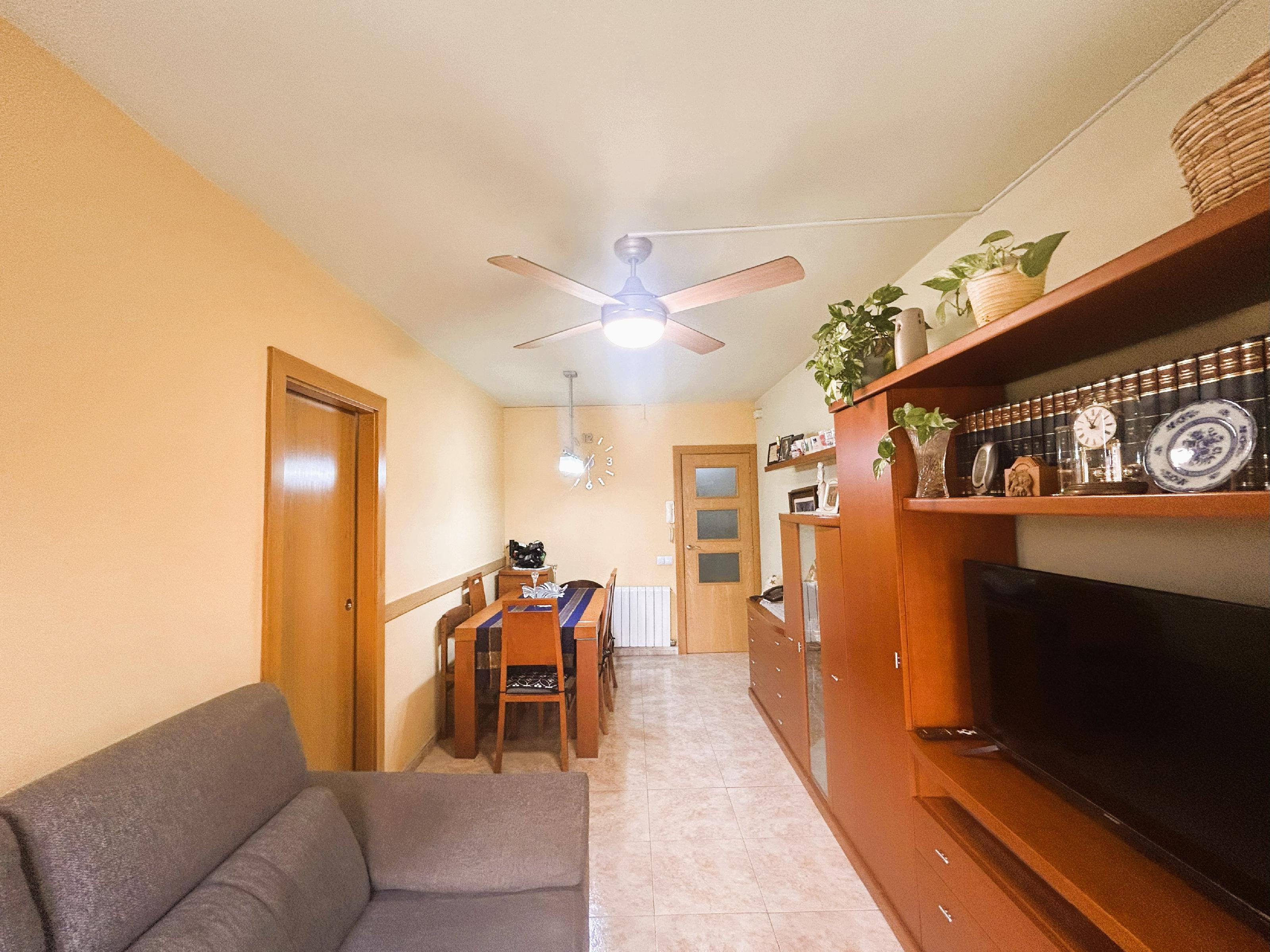 Imagen 8 Piso en venta en Molins De Rei / Próximo a la plaza del Ayuntamiento 