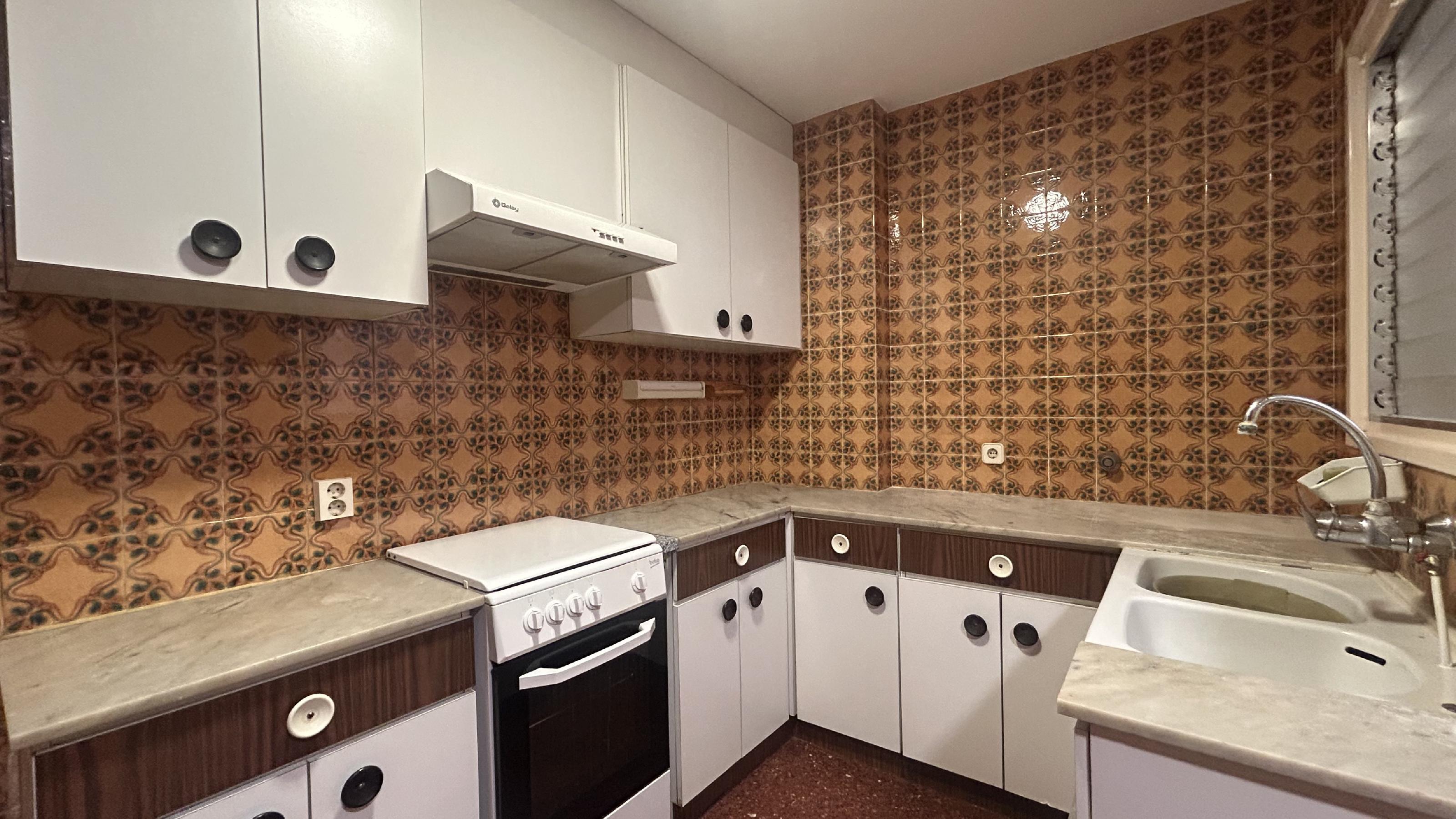 Imagen 3 Piso en venta en Molins De Rei / En pleno centro de Molins de Rei. Junto al Ayuntamiento