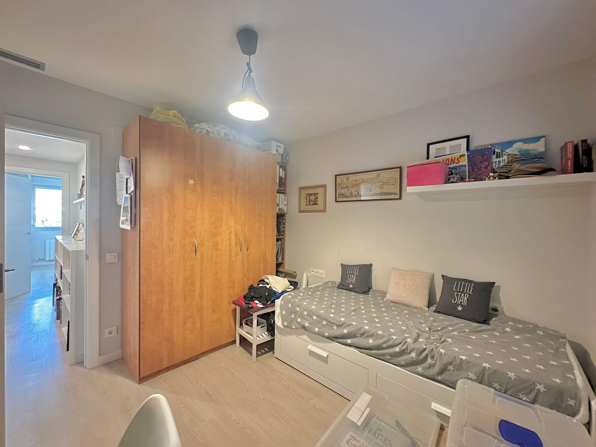 Imagen 10 Piso en venta en Molins De Rei / Próximo al parque de la Mariona