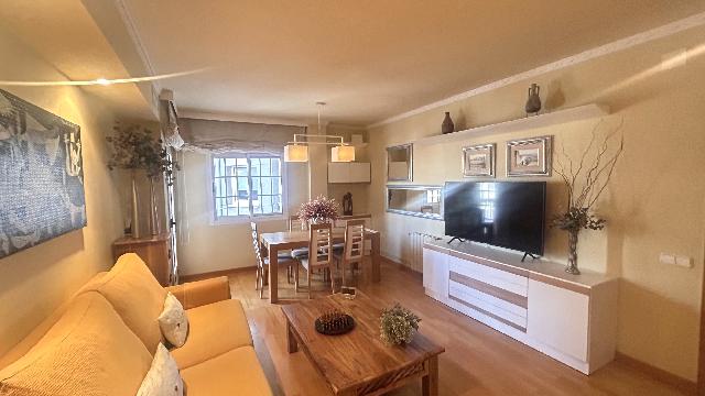 Imagen 5 Inmueble 299970 - Piso en venta en Sant Boi De Llobregat / Próximo a la plaza Cataluña (zona Vinyets)