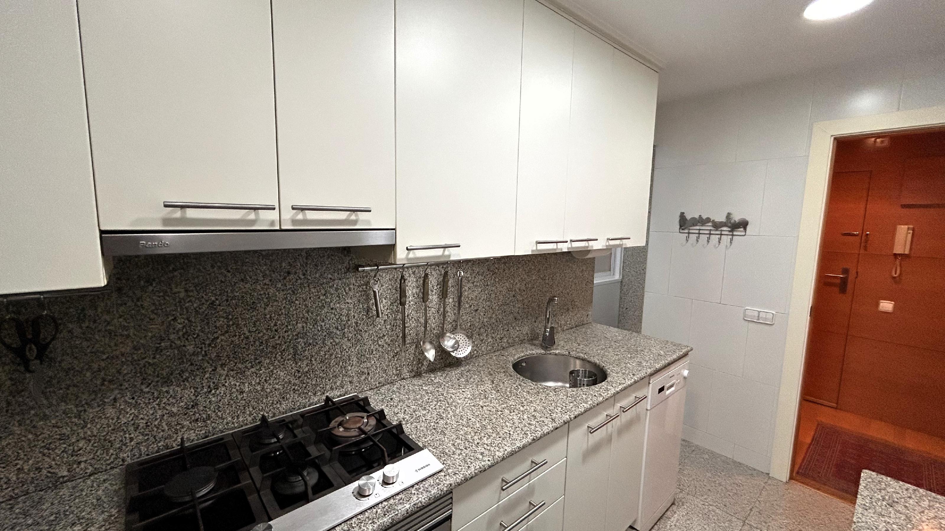 Imagen 11 Piso en venta en Sant Boi De Llobregat / Próximo a la plaza Cataluña zona Vinyets