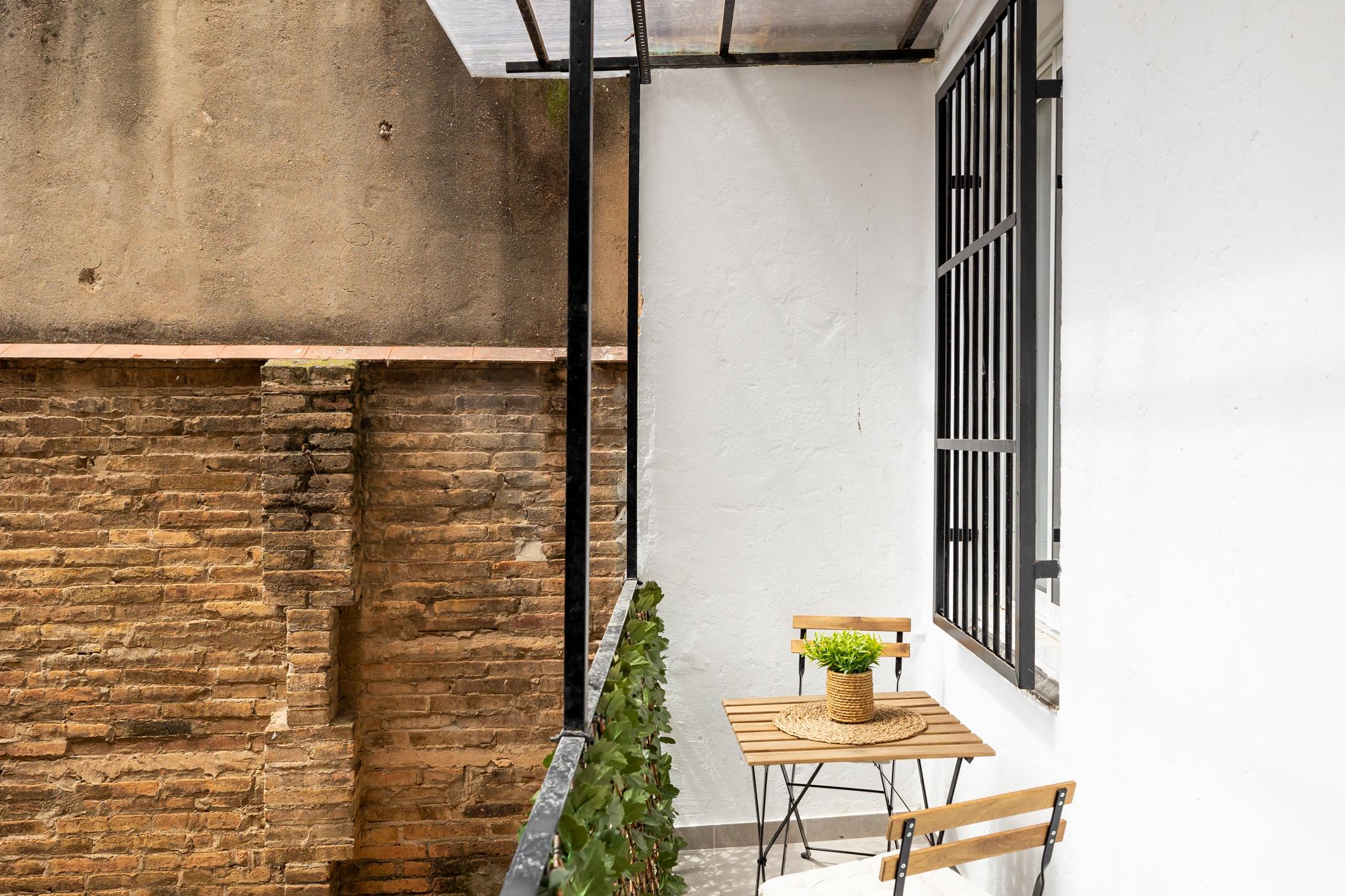 Imagen 12 Piso en venta en Barcelona / Junto al Camp Nou Les Corts