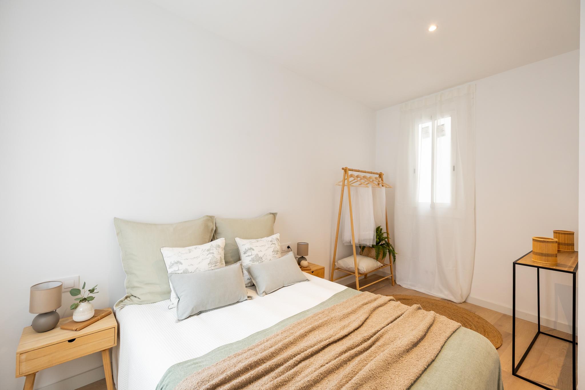 Imagen 3 Piso en venta en Barcelona / Junto al Camp Nou Les Corts