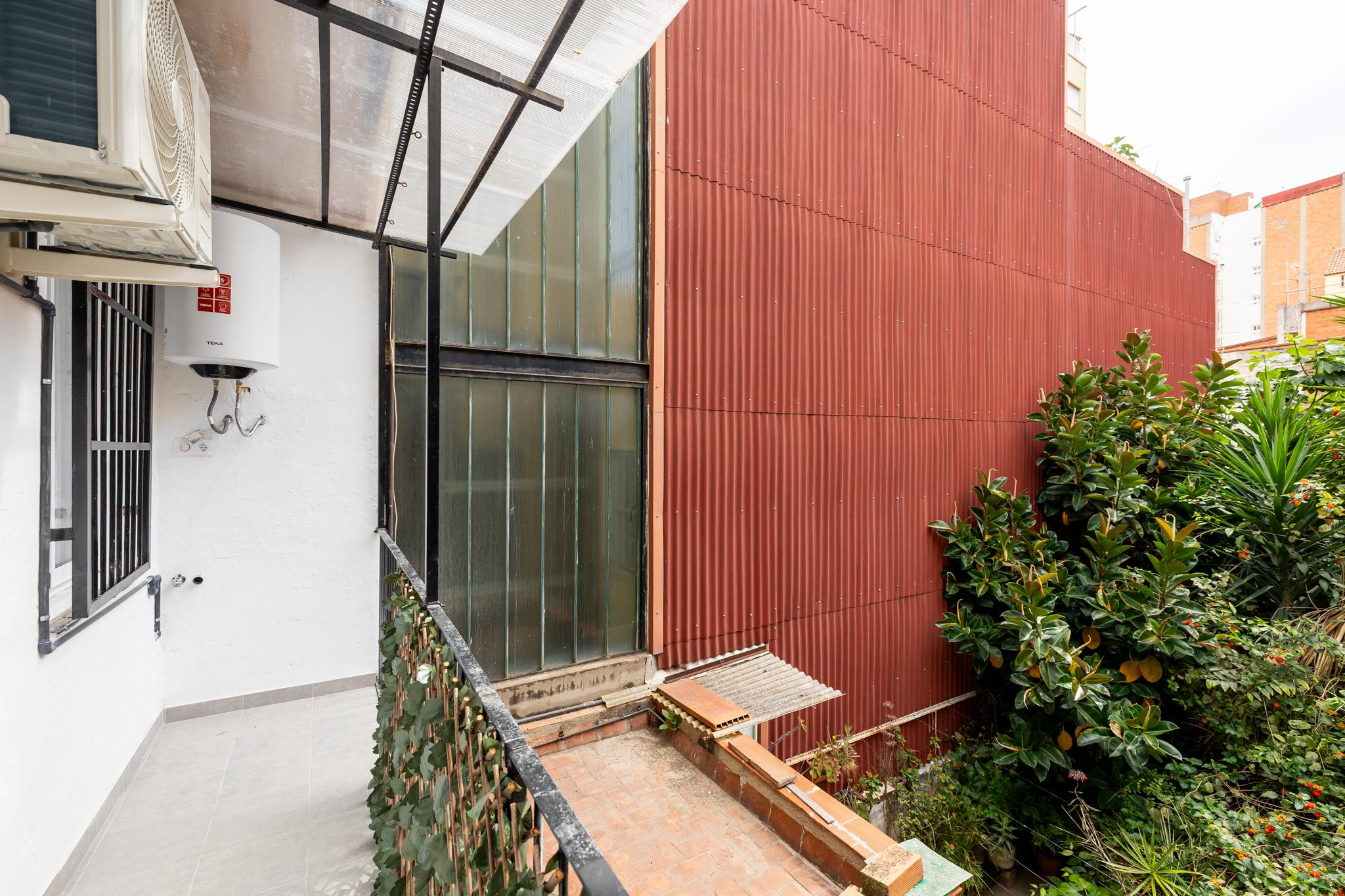 Imagen 13 Piso en venta en Barcelona / Junto al Camp Nou Les Corts