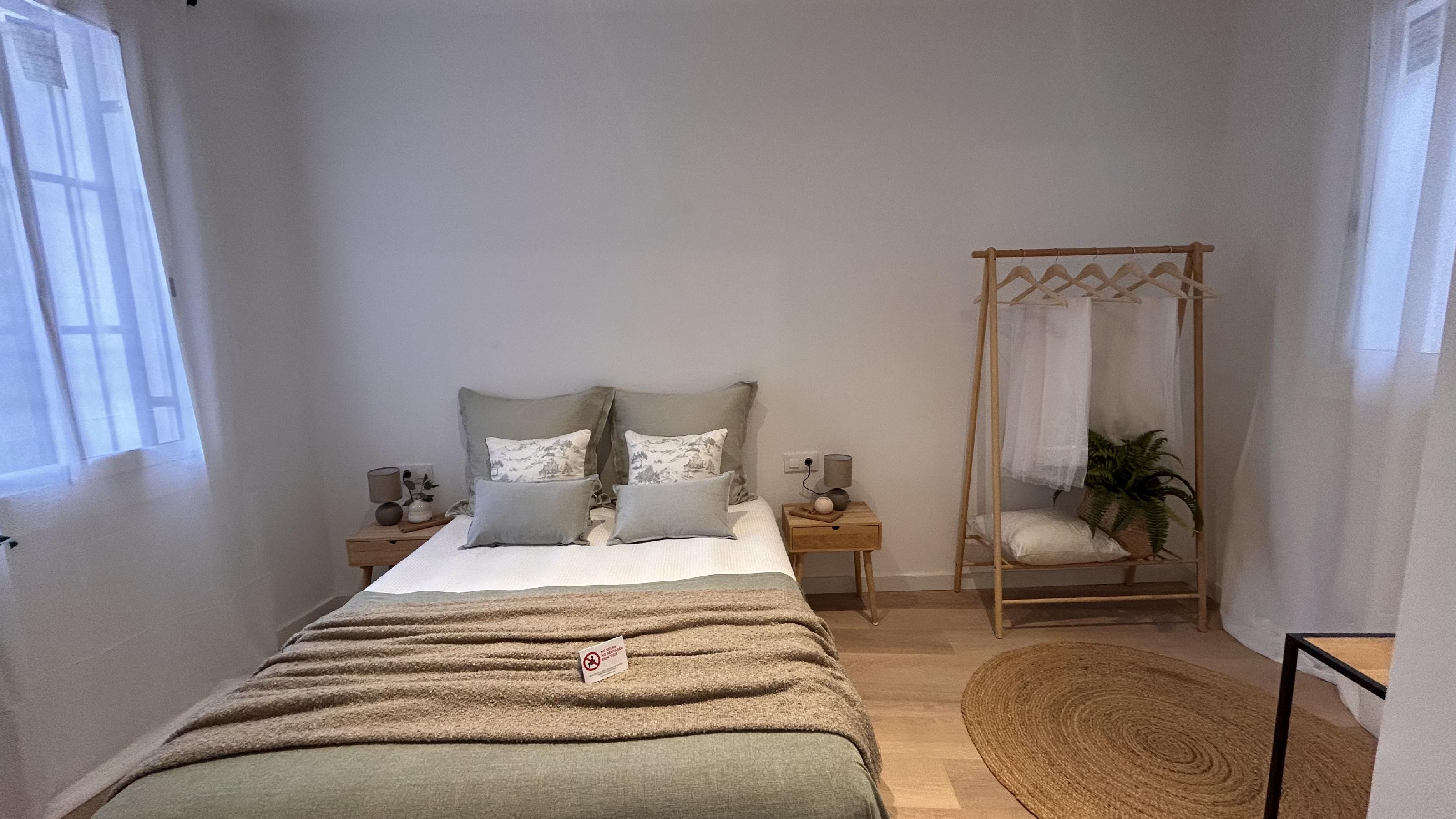 Imagen 18 Piso en venta en Barcelona / Junto al Camp Nou Les Corts