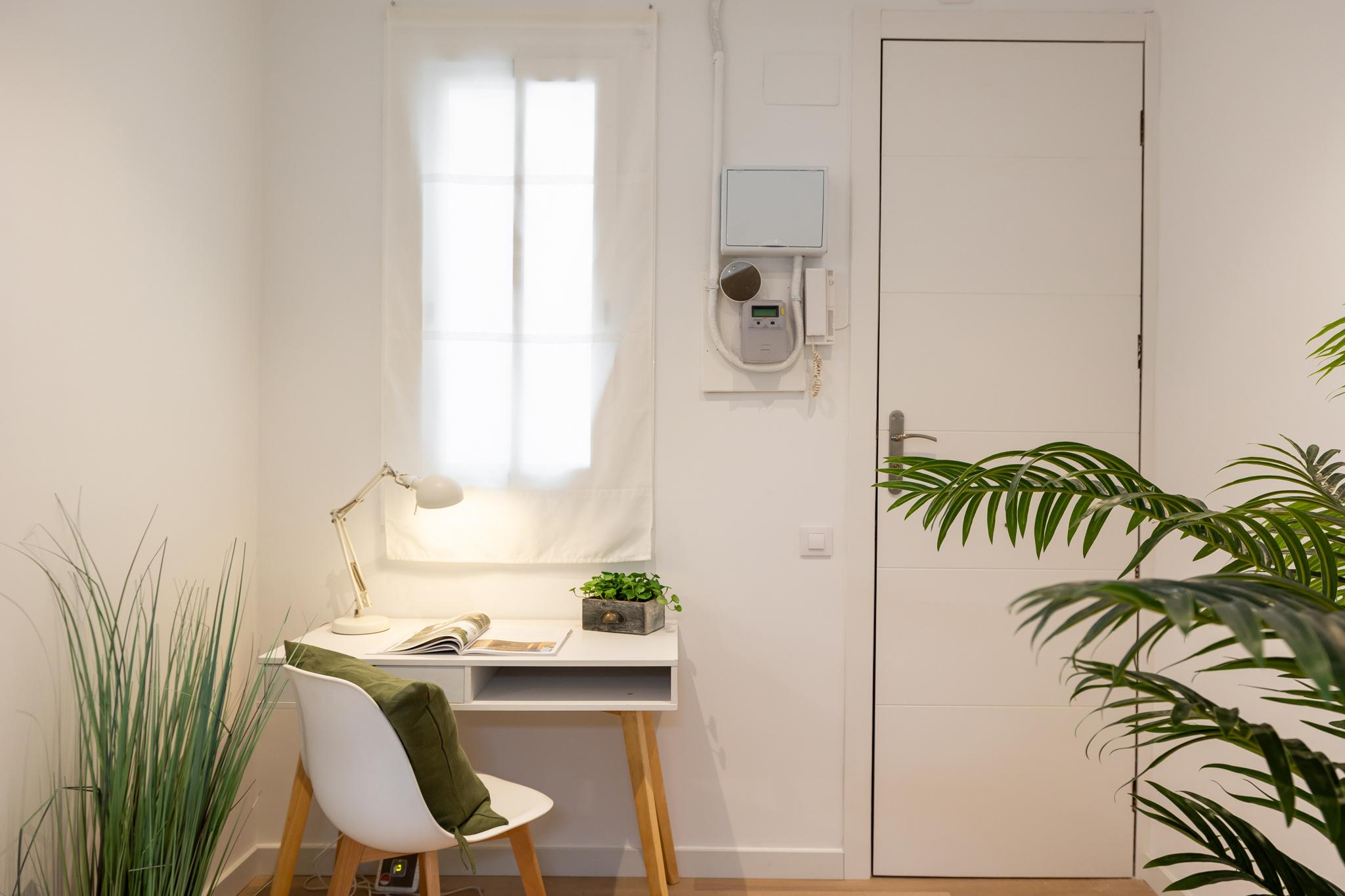 Imagen 30 Piso en venta en Barcelona / Junto al Camp Nou Les Corts