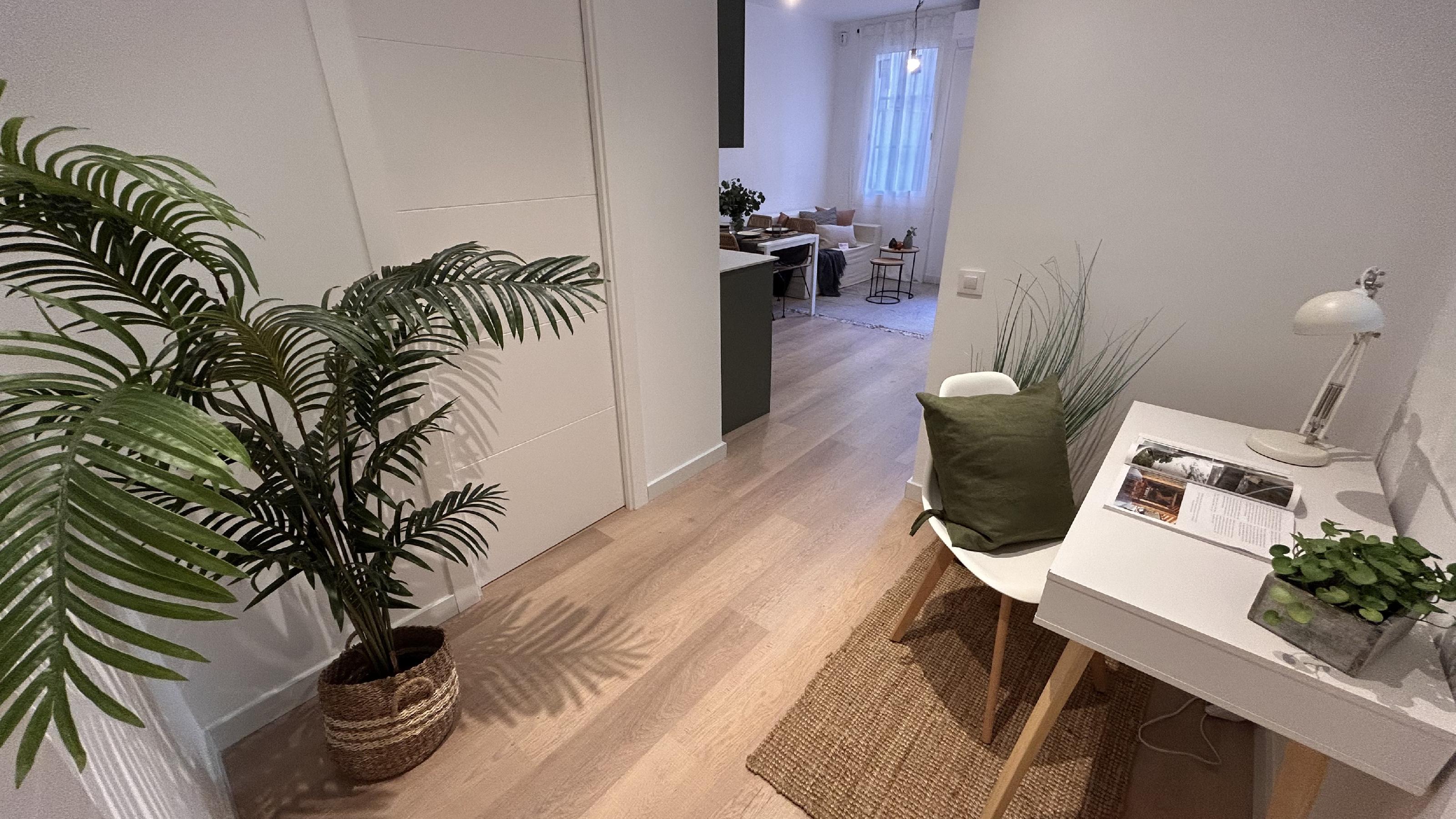 Imagen 17 Piso en venta en Barcelona / Junto al Camp Nou Les Corts