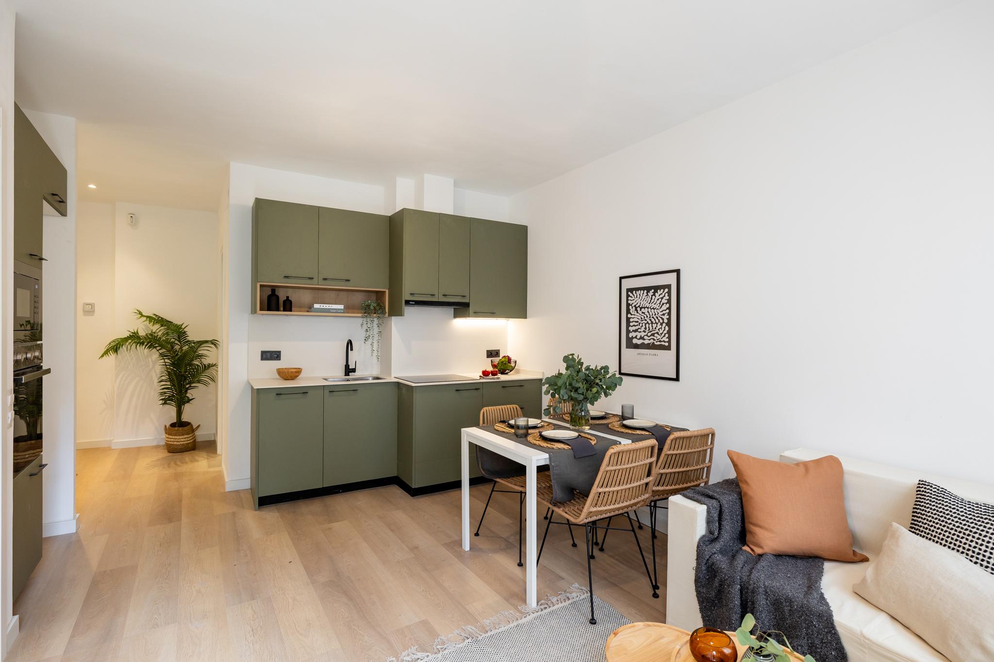 Imagen 26 Piso en venta en Barcelona / Junto al Camp Nou Les Corts