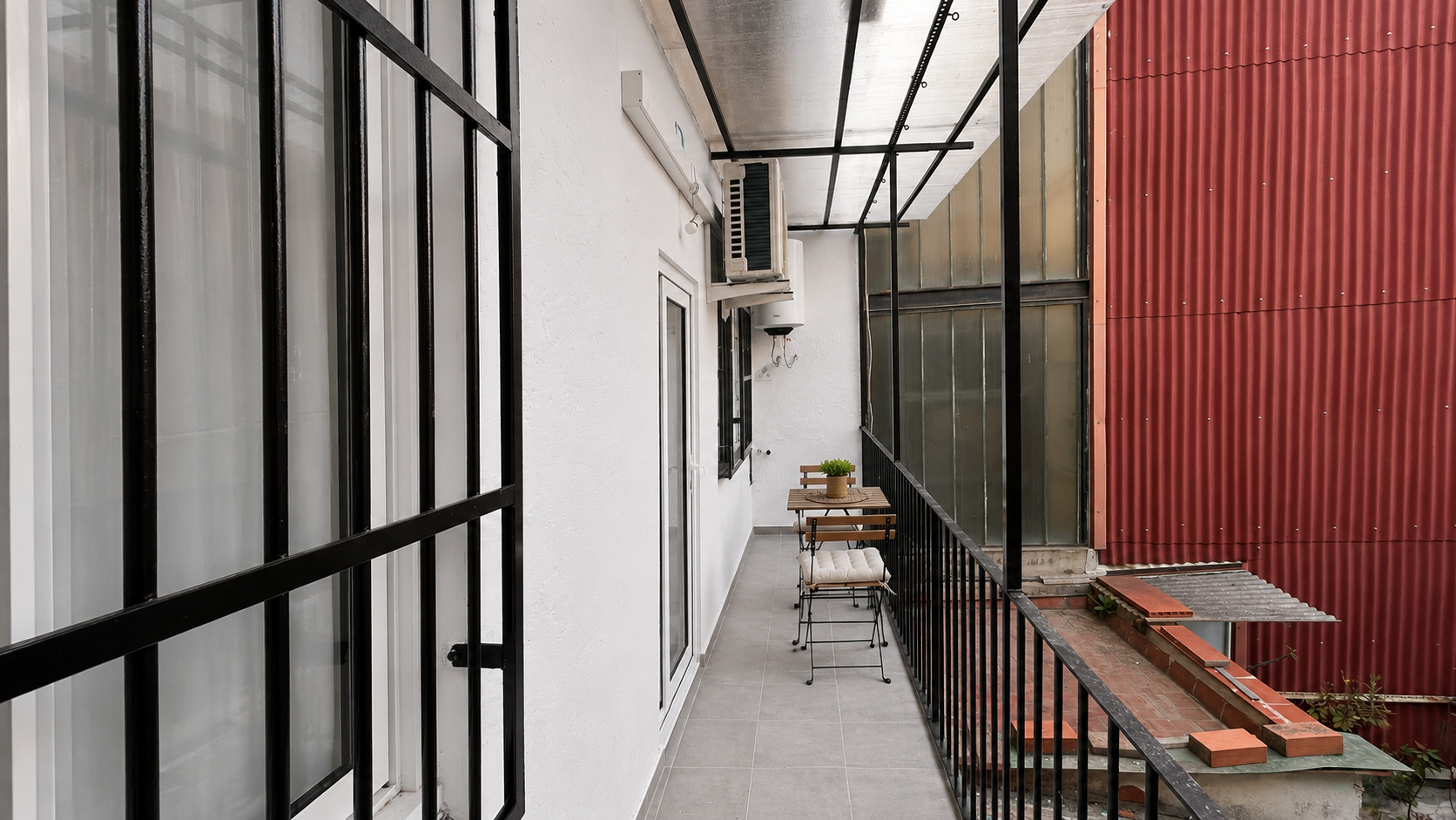 Imagen 25 Piso en venta en Barcelona / Junto al Camp Nou Les Corts