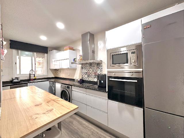 Imagen 8 Inmueble 301270 - Planta Baja en venta en Molins De Rei / Próximo al parque de la Mariona 