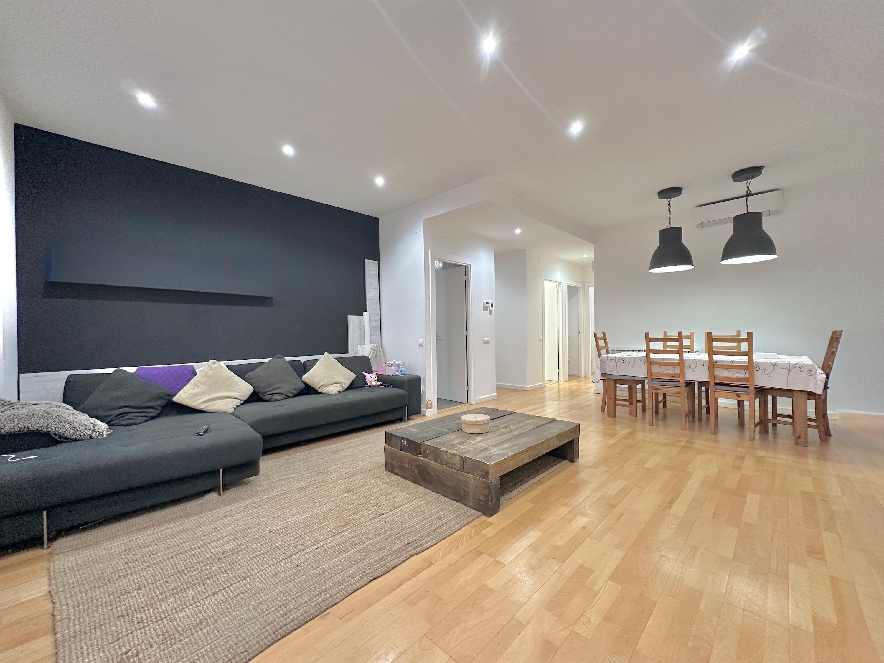 Imagen 1 Planta Baja en venta en Molins De Rei / Próximo al parque de la Mariona 