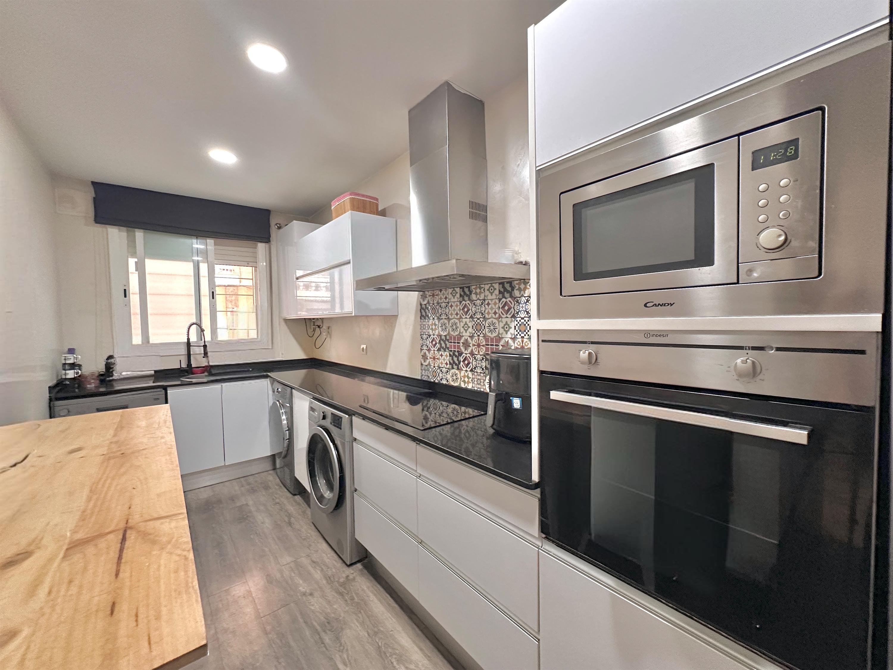 Imagen 17 Planta Baja en venta en Molins De Rei / Próximo al parque de la Mariona 