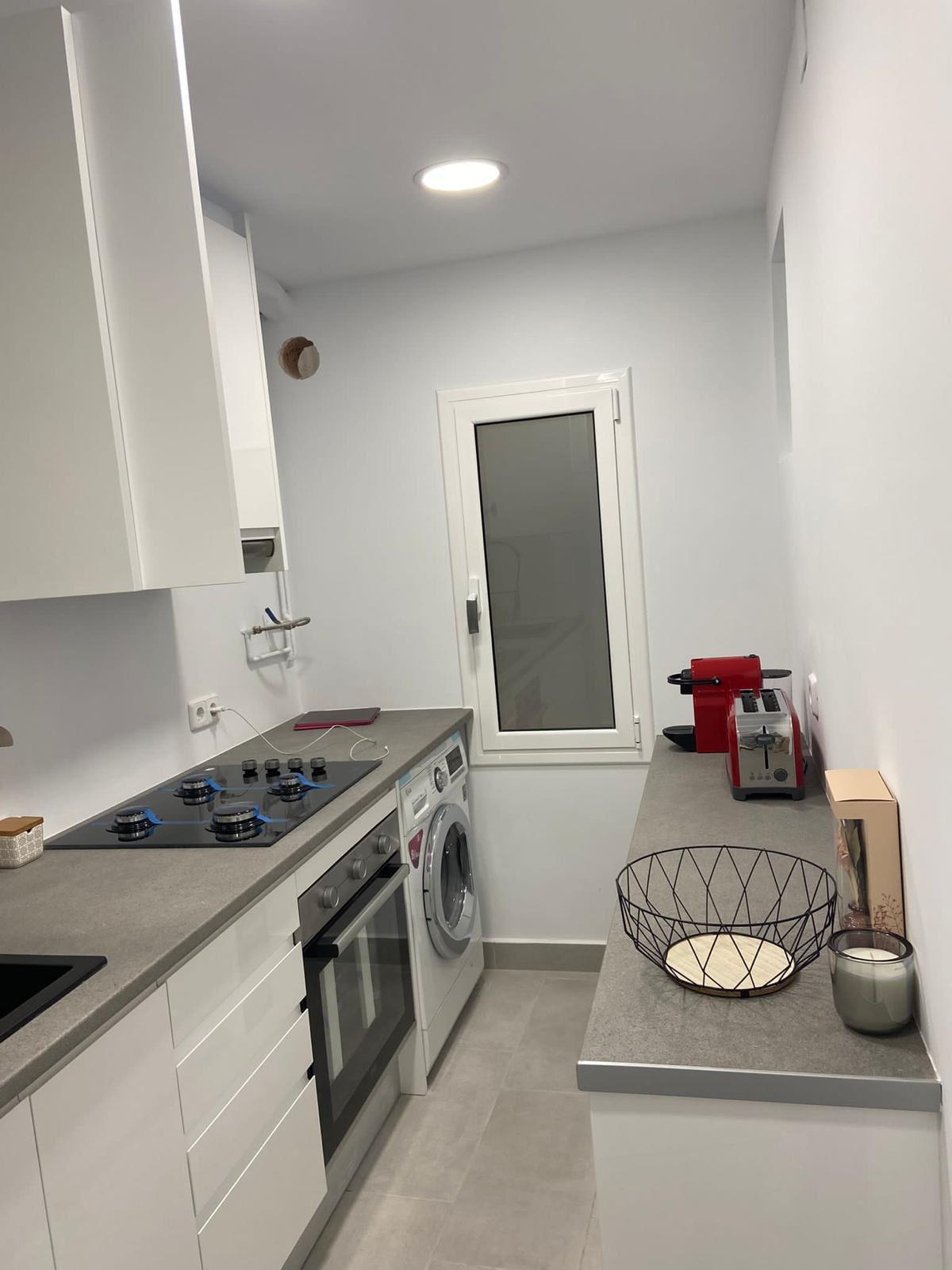 Imagen 9 Piso en venta en Molins De Rei / Junto al parque de la Mariona Molins de Rei