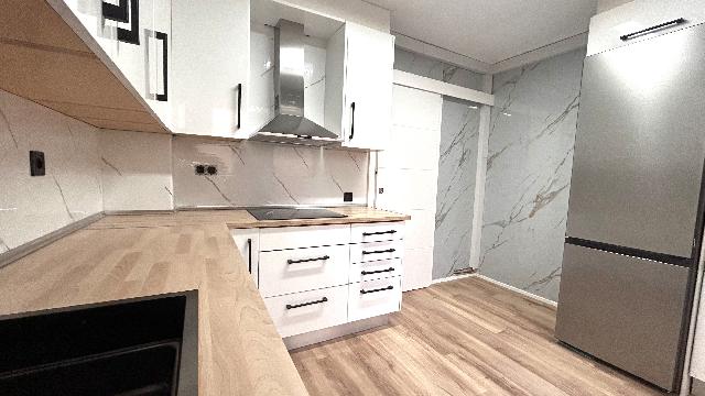 Imagen 14 Inmueble 301601 - Piso en venta en Sant Andreu De La Barca / Próximo al supermercado Dia (zona la Solana)