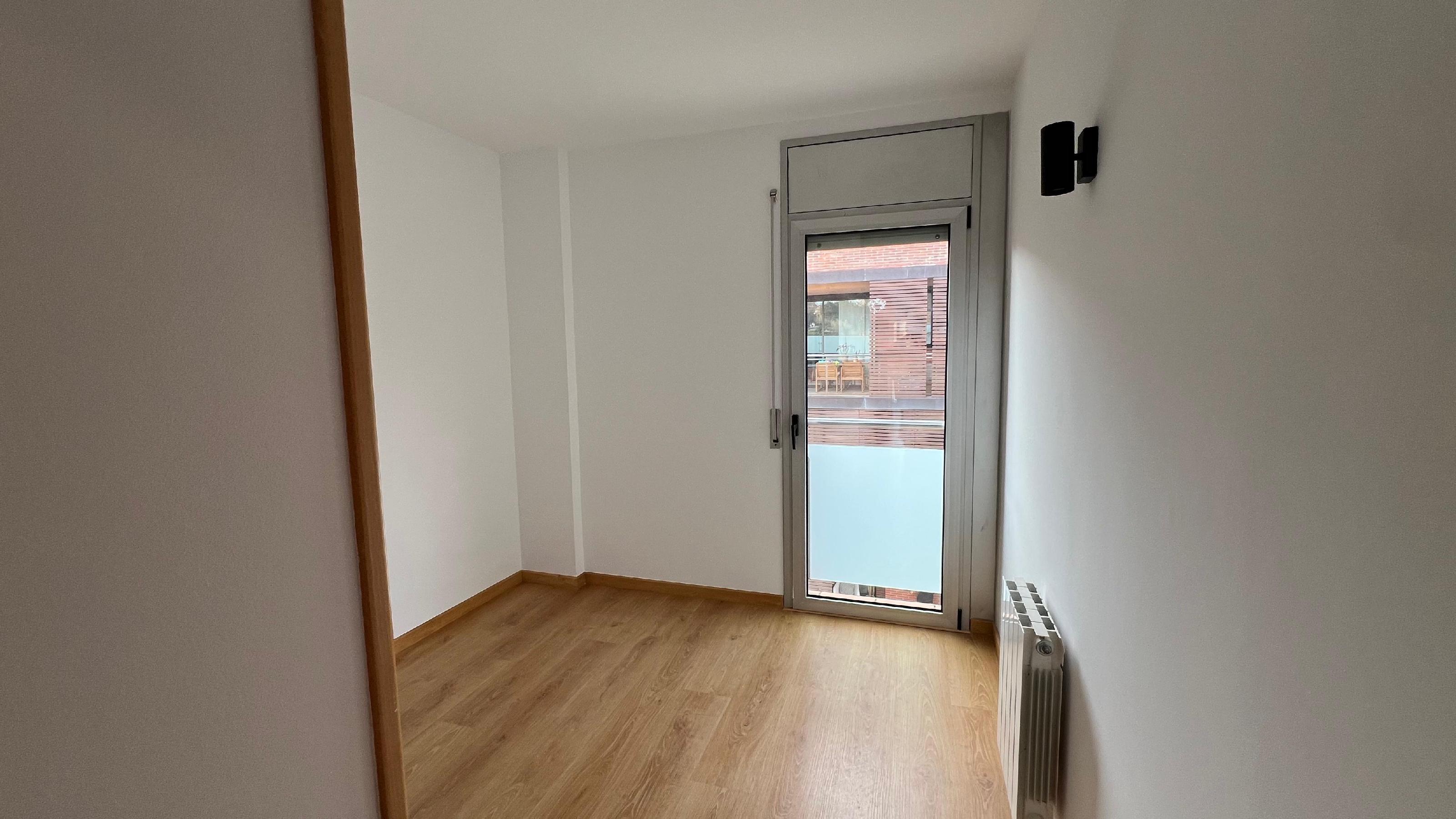 Imagen 21 Piso en alquiler en Molins De Rei / Junto a la Avenida Collserola