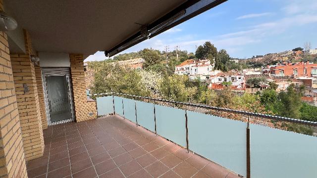 Imagen 10 Inmueble 301711 - Piso en alquiler en Molins De Rei / Junto a la Avenida Collserola