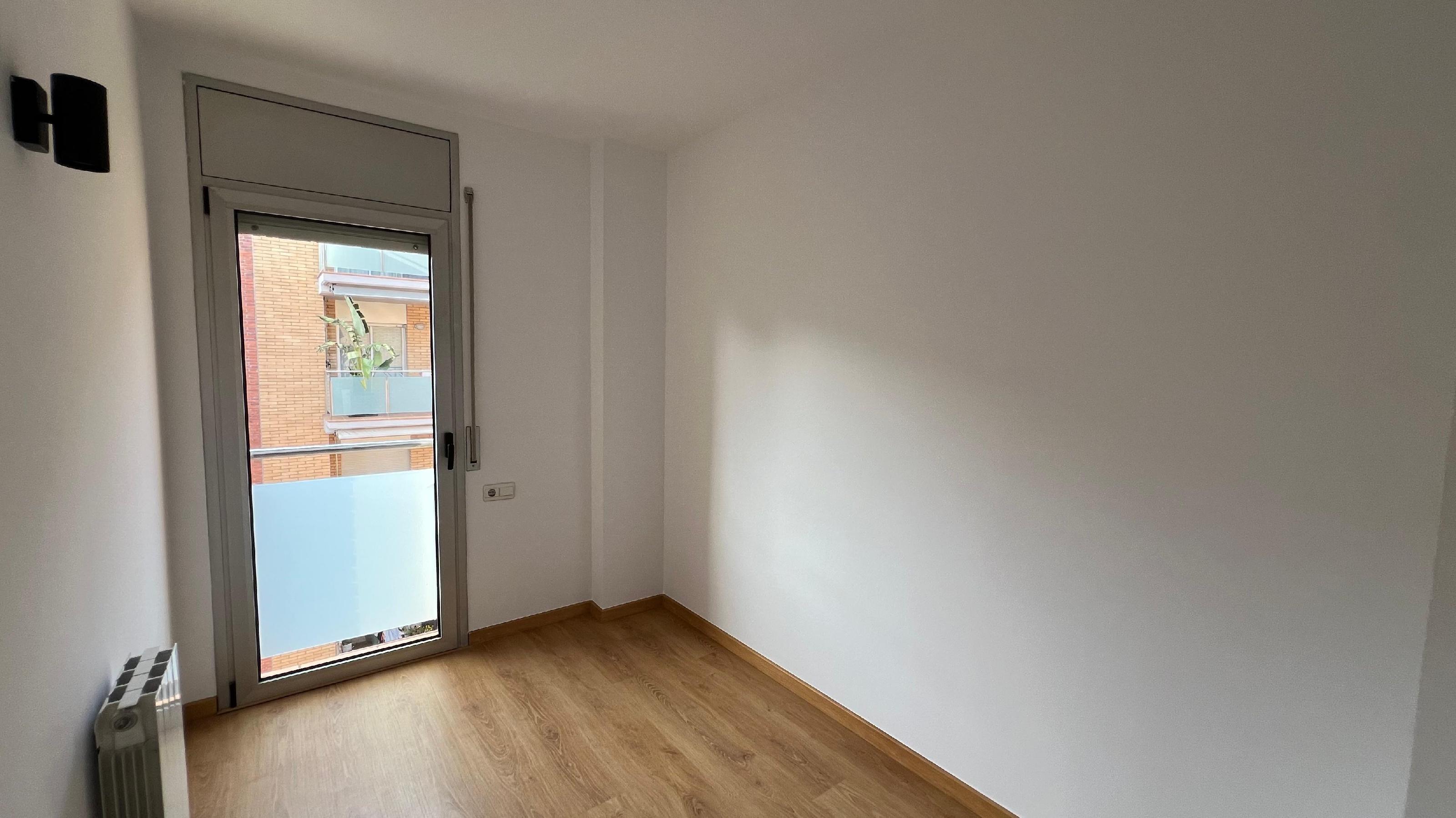 Imagen 24 Piso en alquiler en Molins De Rei / Junto a la Avenida Collserola