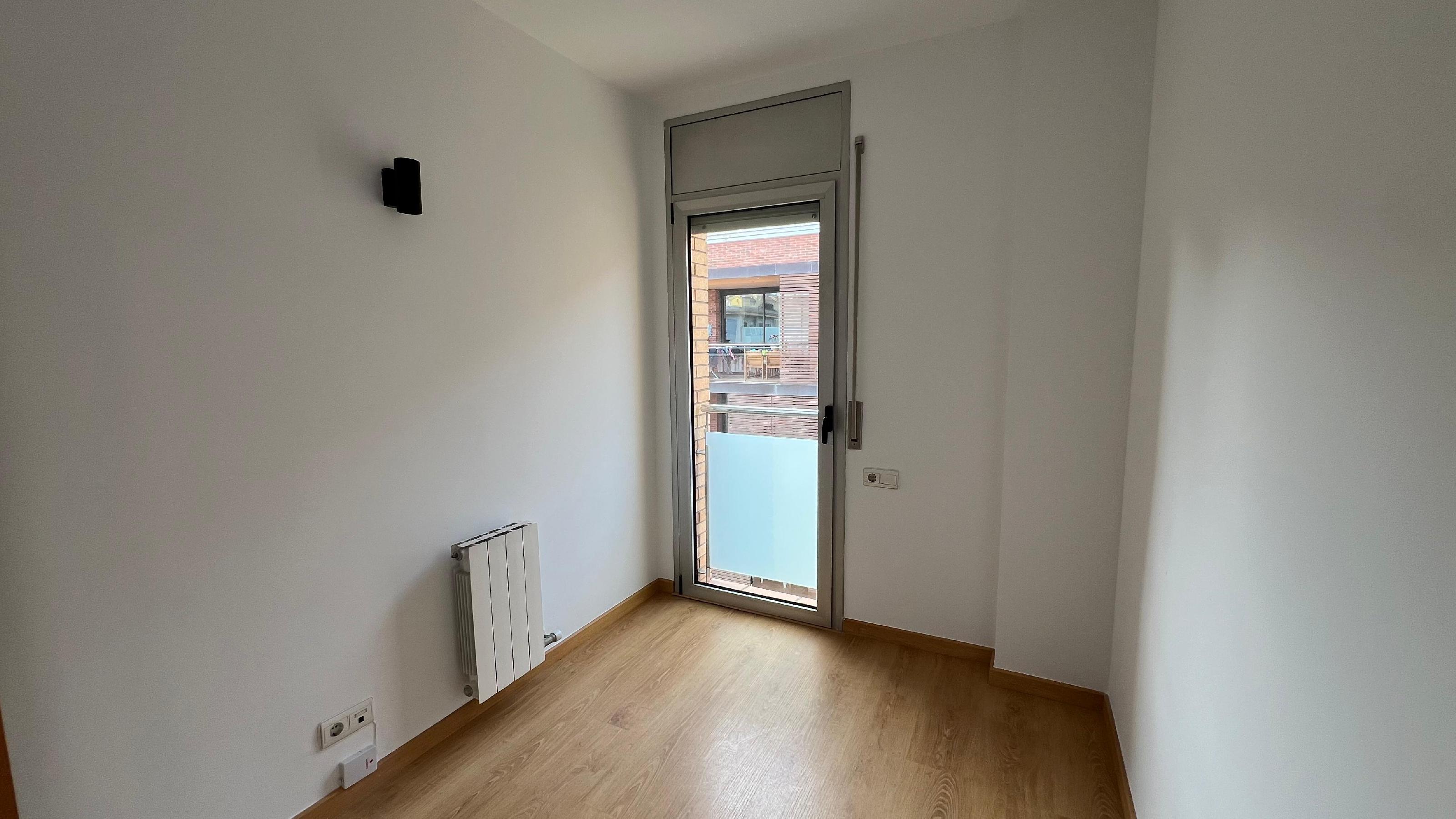 Imagen 25 Piso en alquiler en Molins De Rei / Junto a la Avenida Collserola