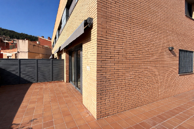 Imagen 9 Inmueble 301791 - Casa en venta en Sant Andreu De La Barca / Junto a la estación de Ferrocarriles Catalanes