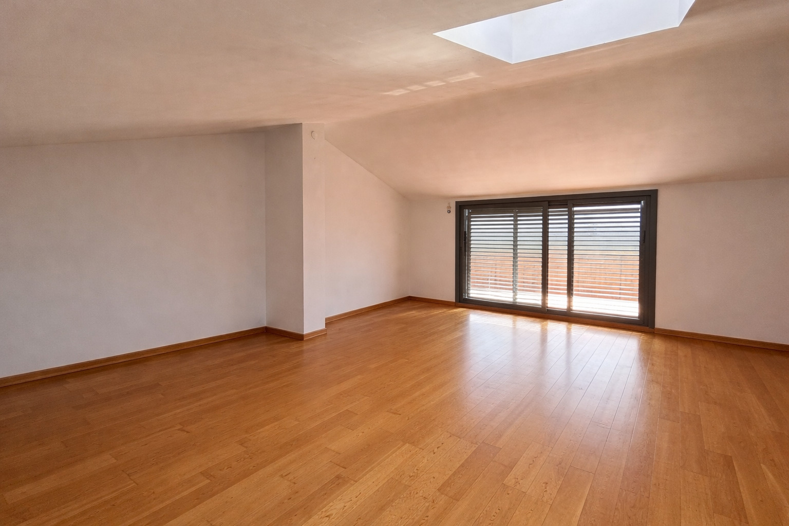 Imagen 23 Casa en venta en Sant Andreu De La Barca / Junto a la estación de Ferrocarriles Catalanes