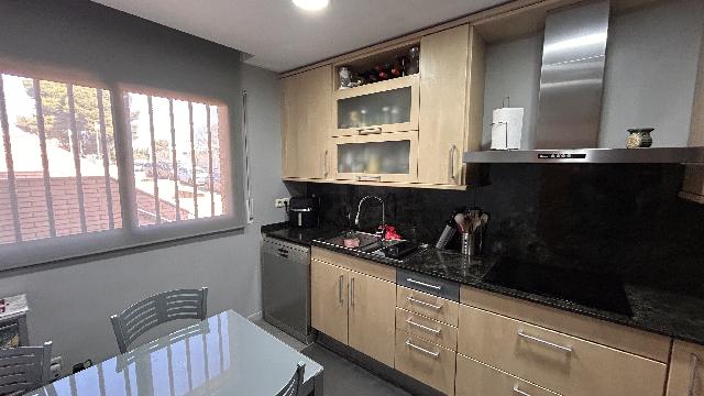 Imagen 12 Inmueble 301791 - Casa en venta en Sant Andreu De La Barca / Junto a la estación de Ferrocarriles Catalanes