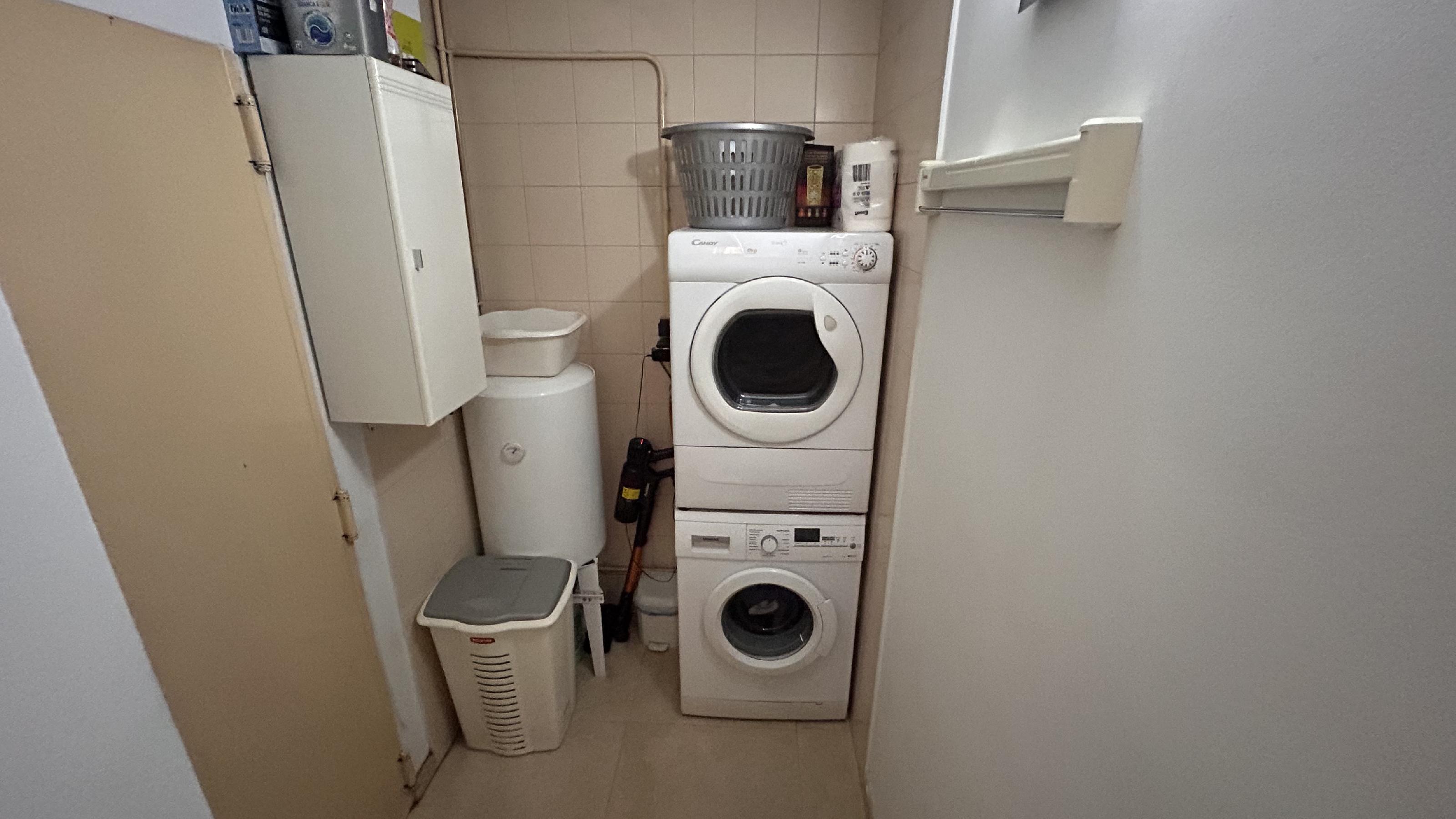 Imagen 40 Casa en venta en Sant Andreu De La Barca / Junto a la estación de Ferrocarriles Catalanes