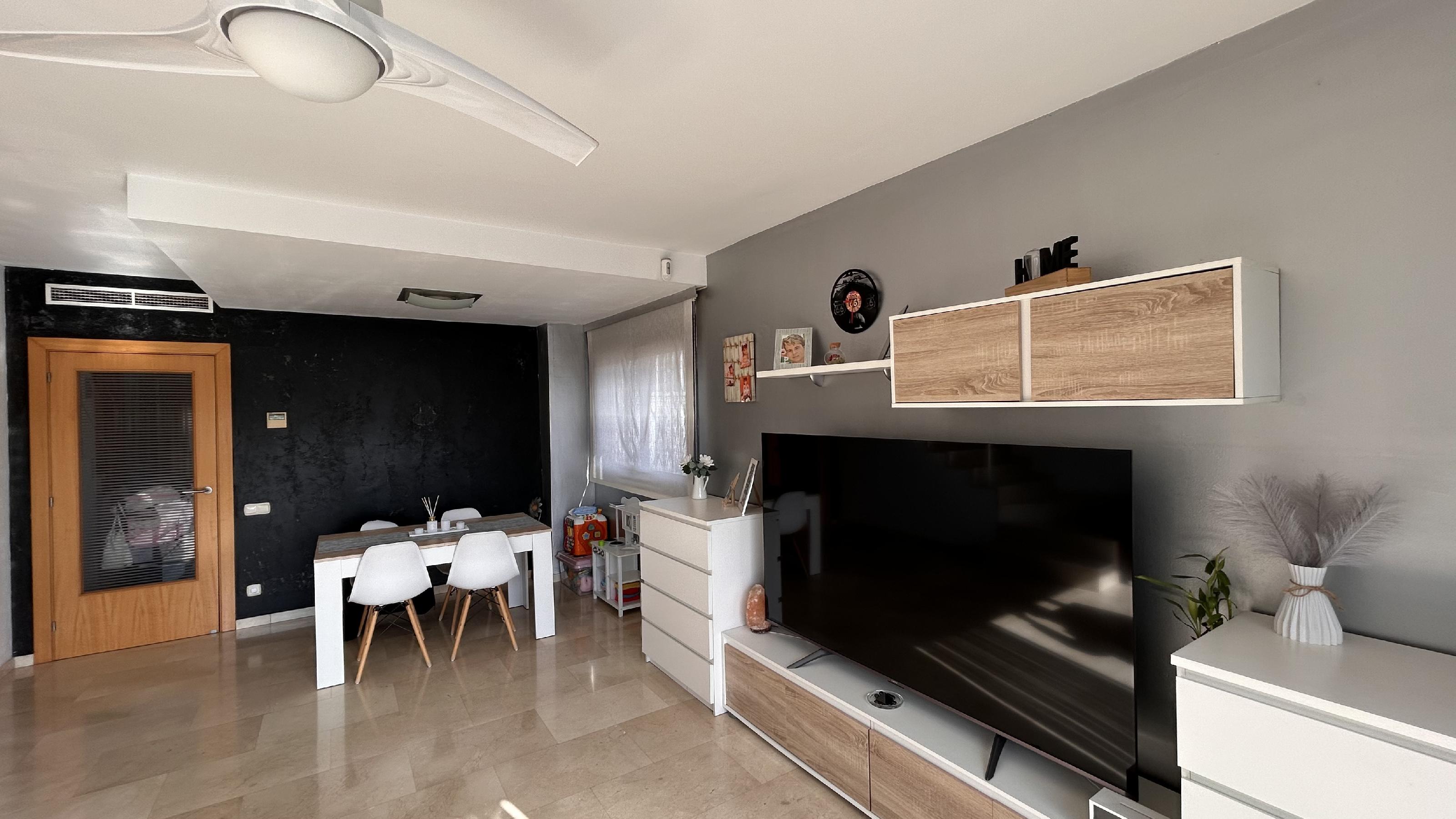 Imagen 6 Casa en venta en Sant Andreu De La Barca / Junto a la estación de Ferrocarriles Catalanes