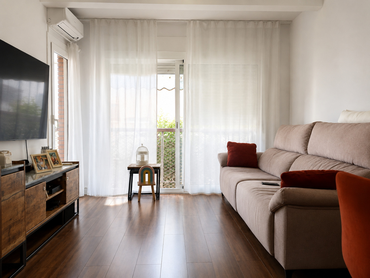 Imagen 25 Piso en venta en Sant Andreu De La Barca / Junto a Correos La Solana