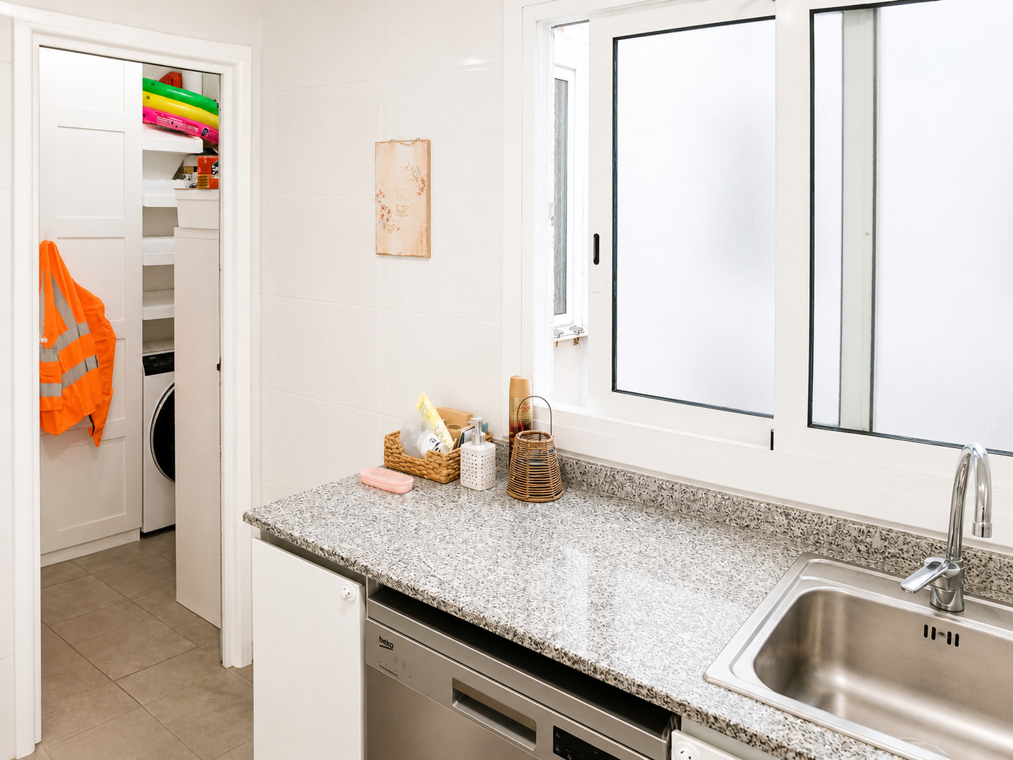Imagen 30 Piso en venta en Sant Andreu De La Barca / Junto a Correos La Solana