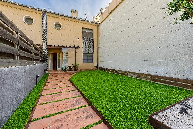 Imagen 13 Inmueble 302741 - Casa en venta en Vallirana / Can Rovira - Junto al centro