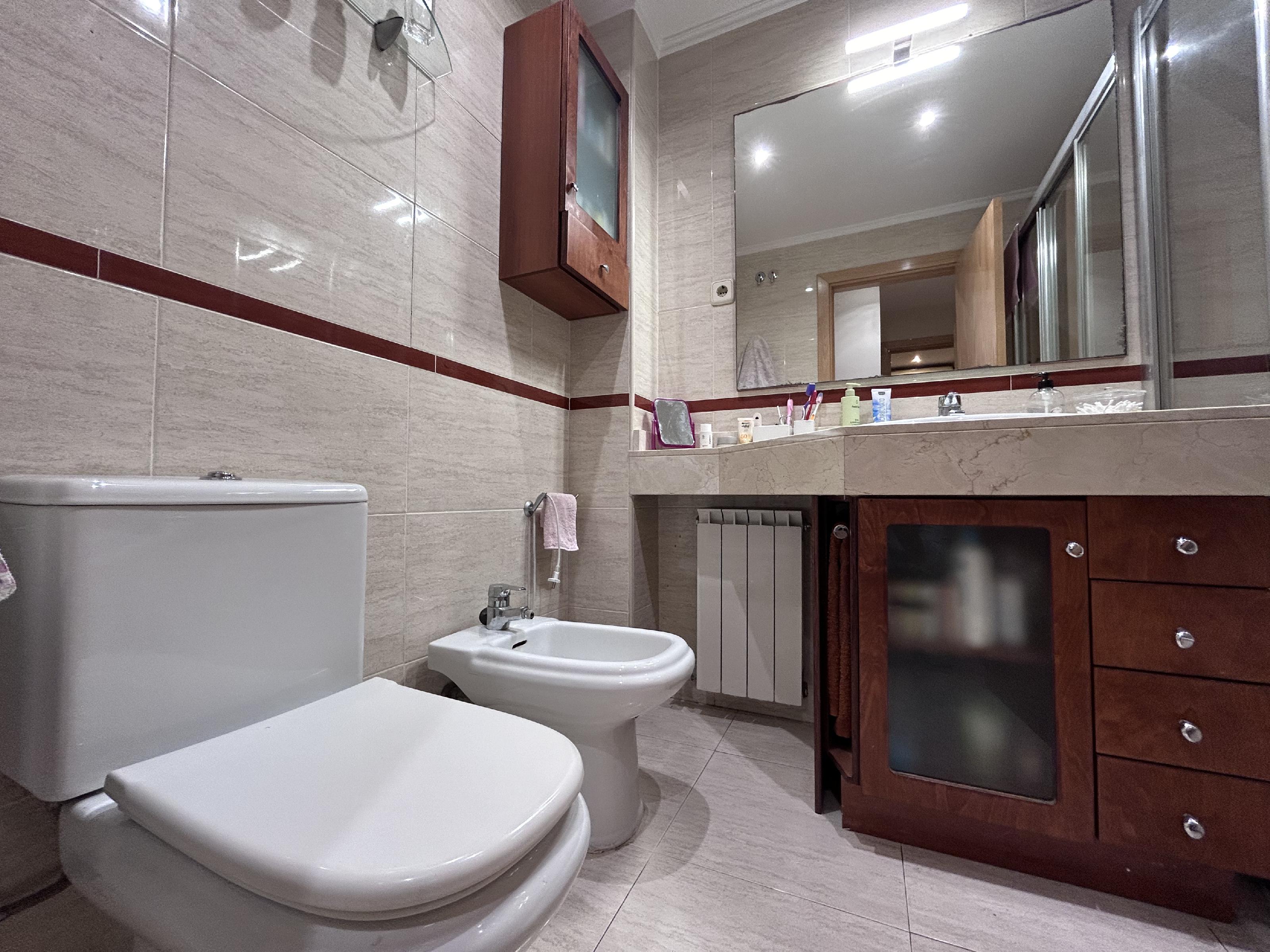 Imagen 18 Piso en venta en Molins De Rei / En el barrio de la Granja