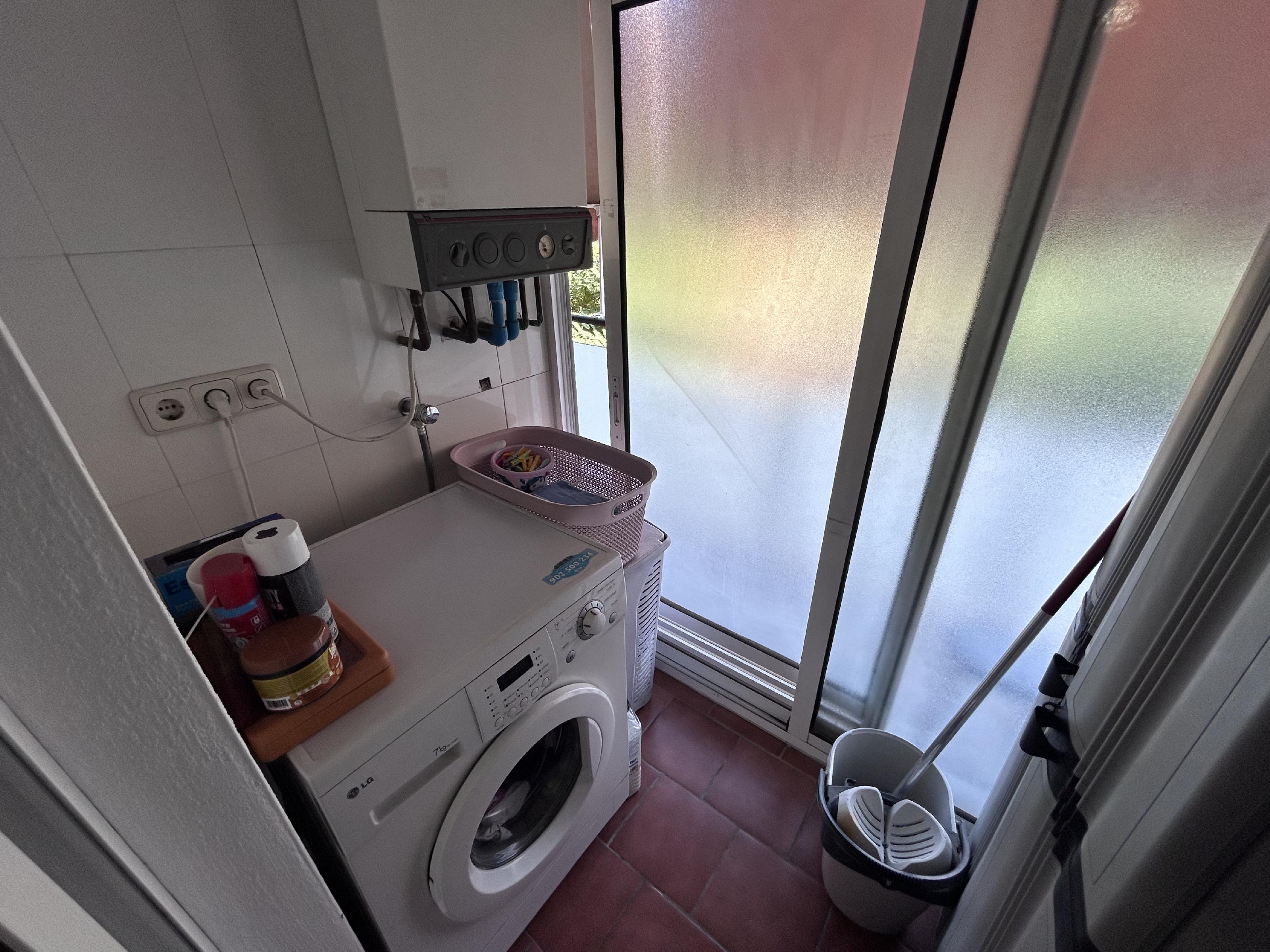 Imagen 13 Piso en venta en Molins De Rei / En el barrio de la Granja