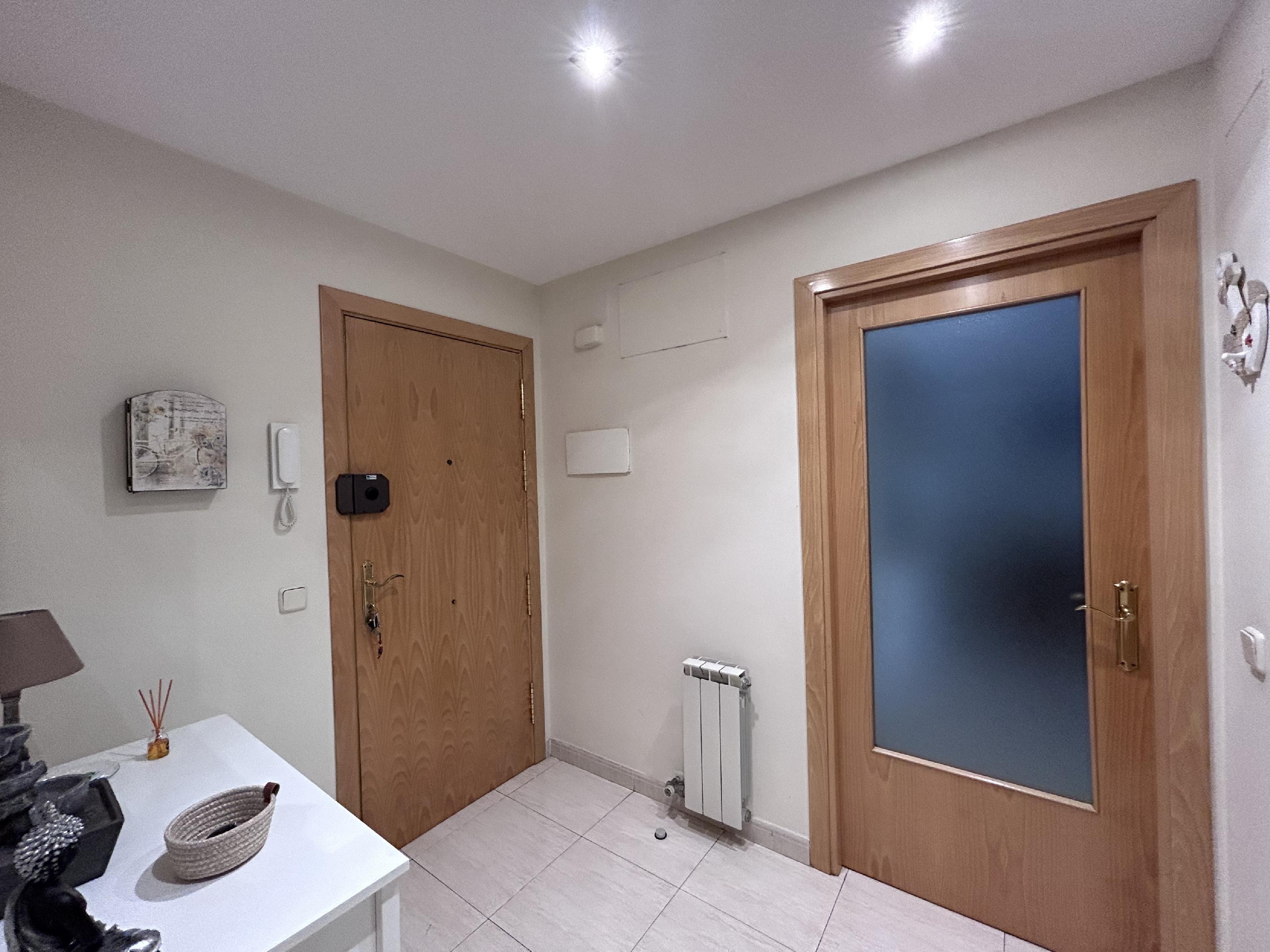 Imagen 35 Piso en venta en Molins De Rei / En el barrio de la Granja
