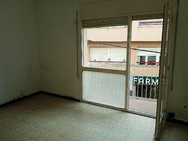 Imagen 2 Inmueble 302901 - Piso en venta en Sant Andreu De La Barca / En pleno centro de la población
