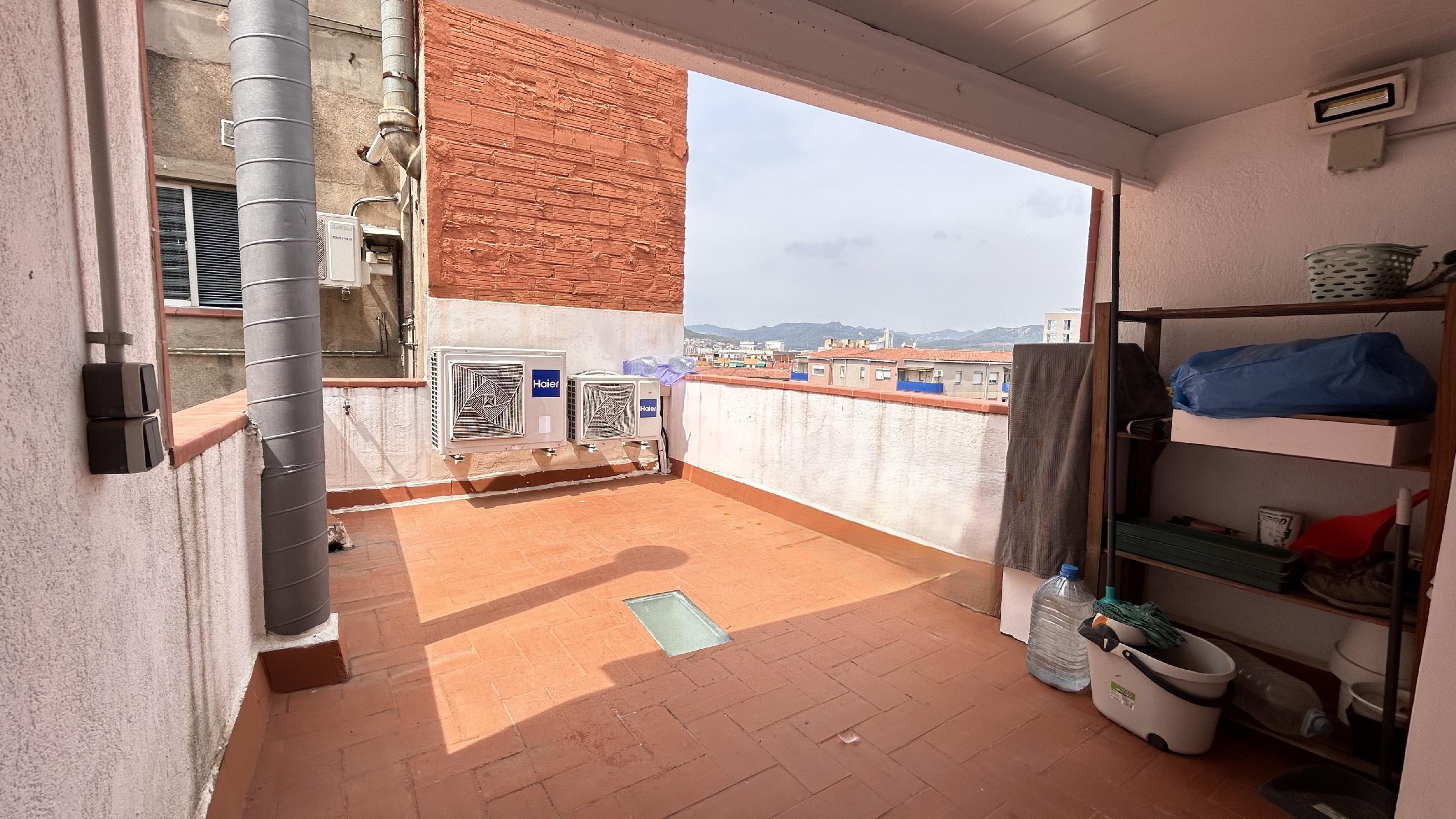 Imagen 14 Piso en venta en Molins De Rei / Próximo a les Guardioles Molins de Rei