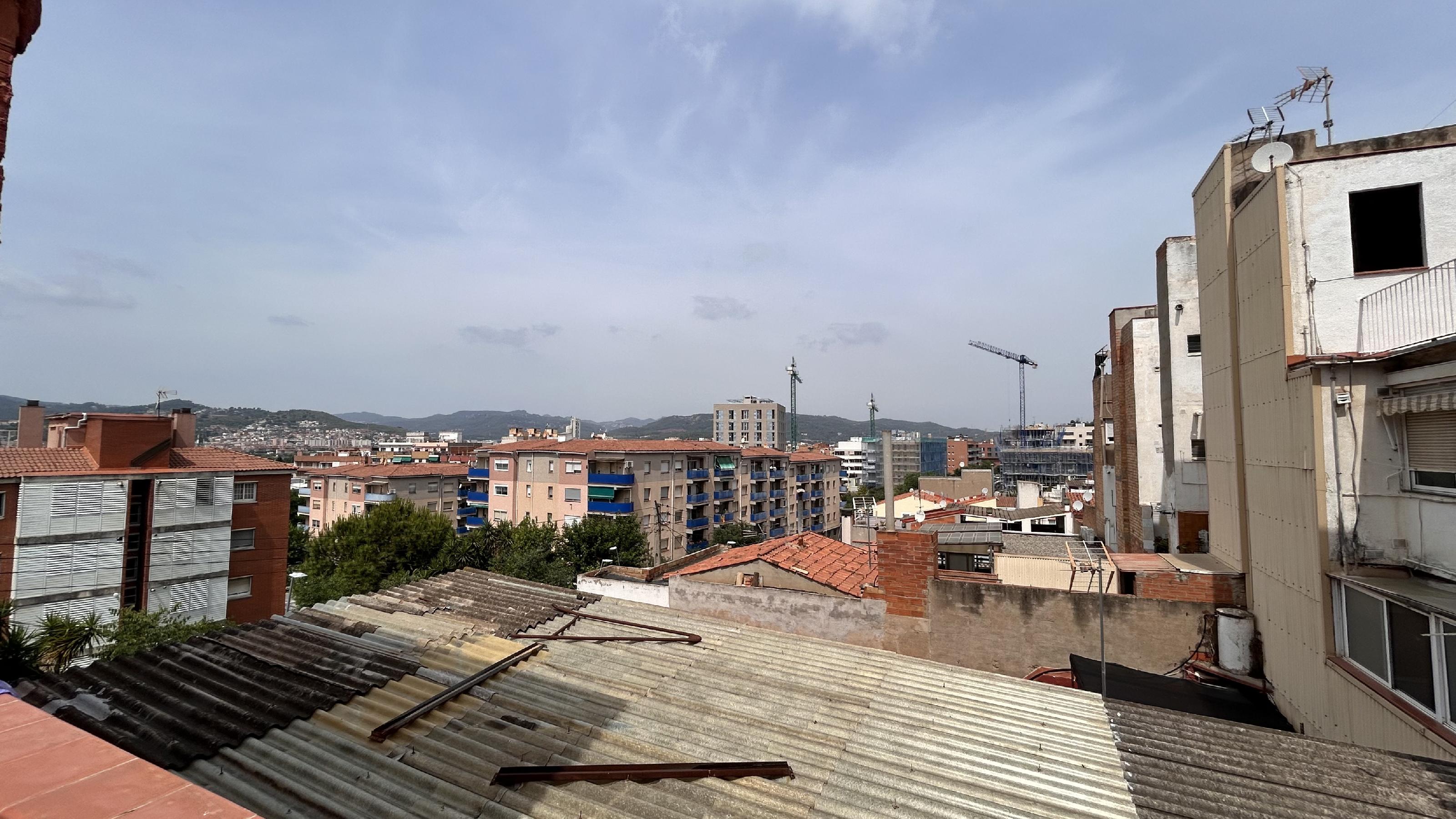 Imagen 15 Piso en venta en Molins De Rei / Próximo a les Guardioles Molins de Rei