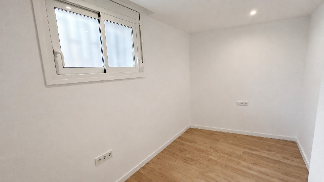 Imagen 14 Inmueble 303264 - Planta Baja en venta en Papiol (El) / Junto al centro de la población.