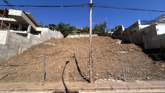 Imagen 2 Inmueble 303586 - Solar Urbano en venta en Esplugues De Llobregat / Junto al colegio la Miranda (Esplugues d...