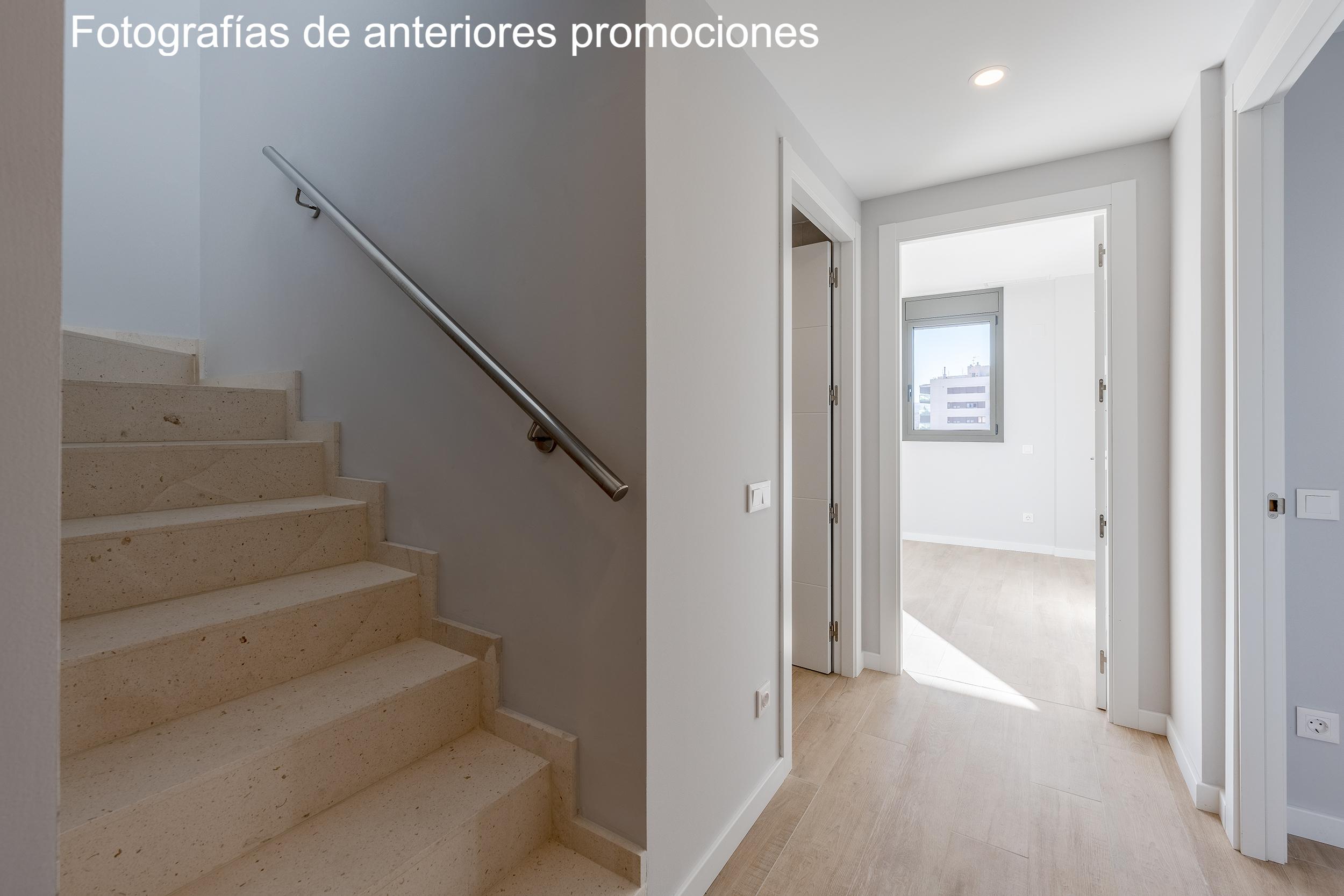 Imagen 29 Dúplex en venta en Molins De Rei / Junto al nuevo barrio de les Guardioles 