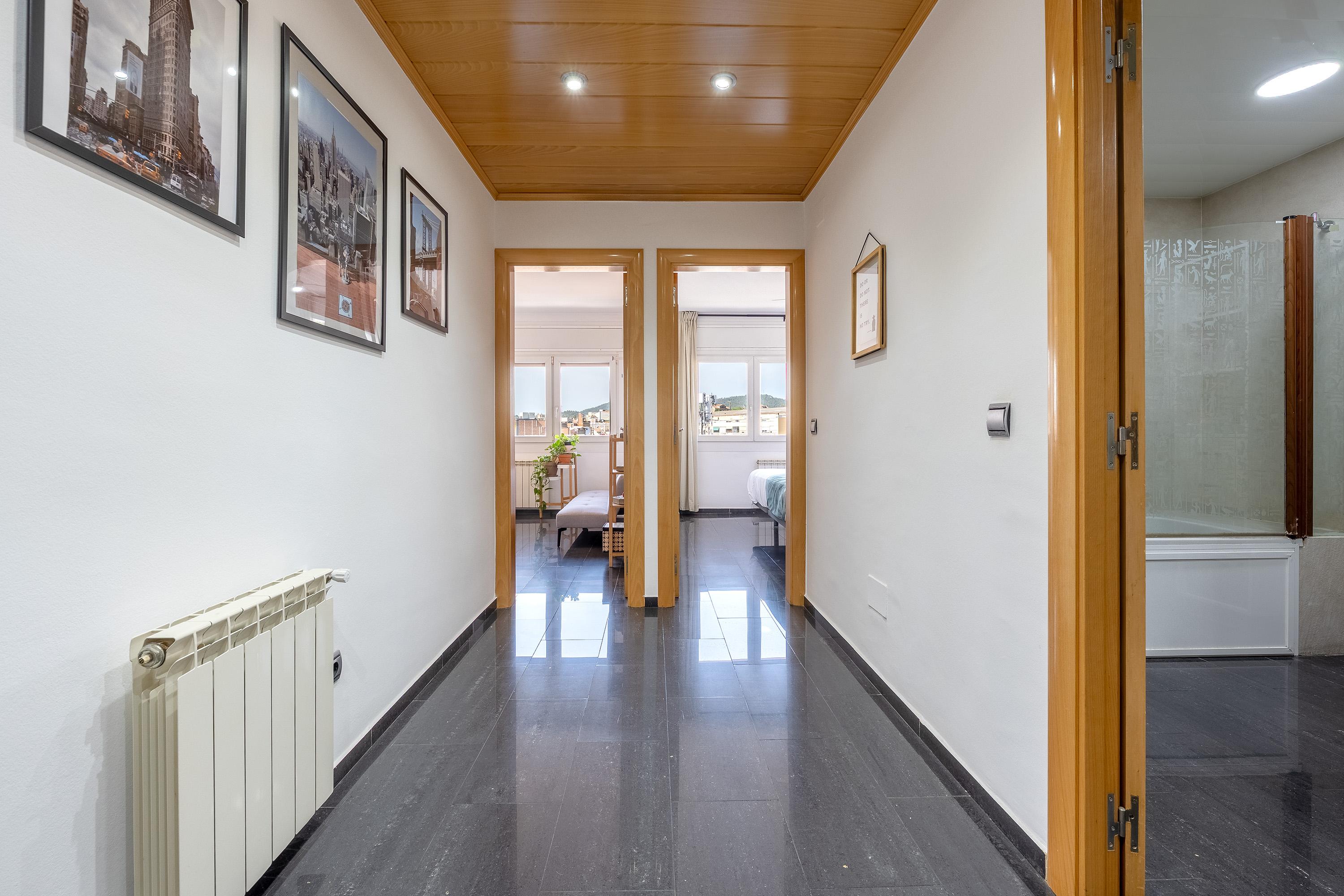 Imagen 6 Piso en venta en Molins De Rei / Próximo a la plaza de la Cruz 